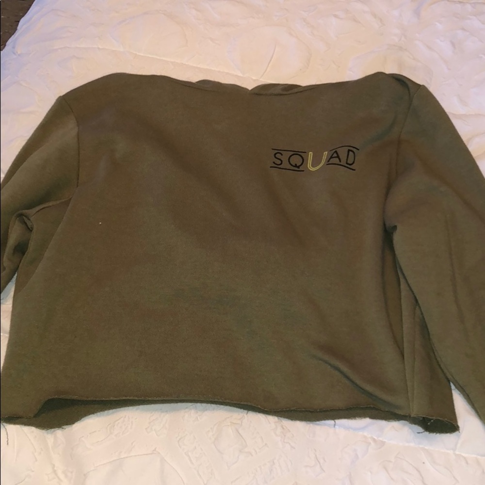 Cropped sweater